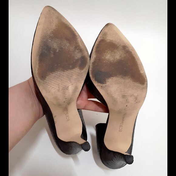 BCBG GENERATION Conchetta D'Orsay Cutout Heels in Gunmetal Gray Snakeskin - Picture 7 of 11